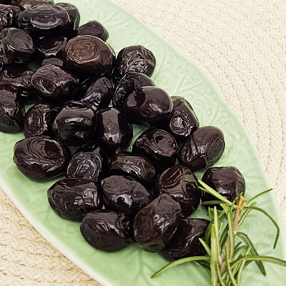 Süper Yağlı Siyah Zeytin 5 Kg